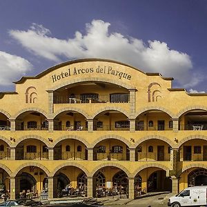 Hotel Arcos Del Parque